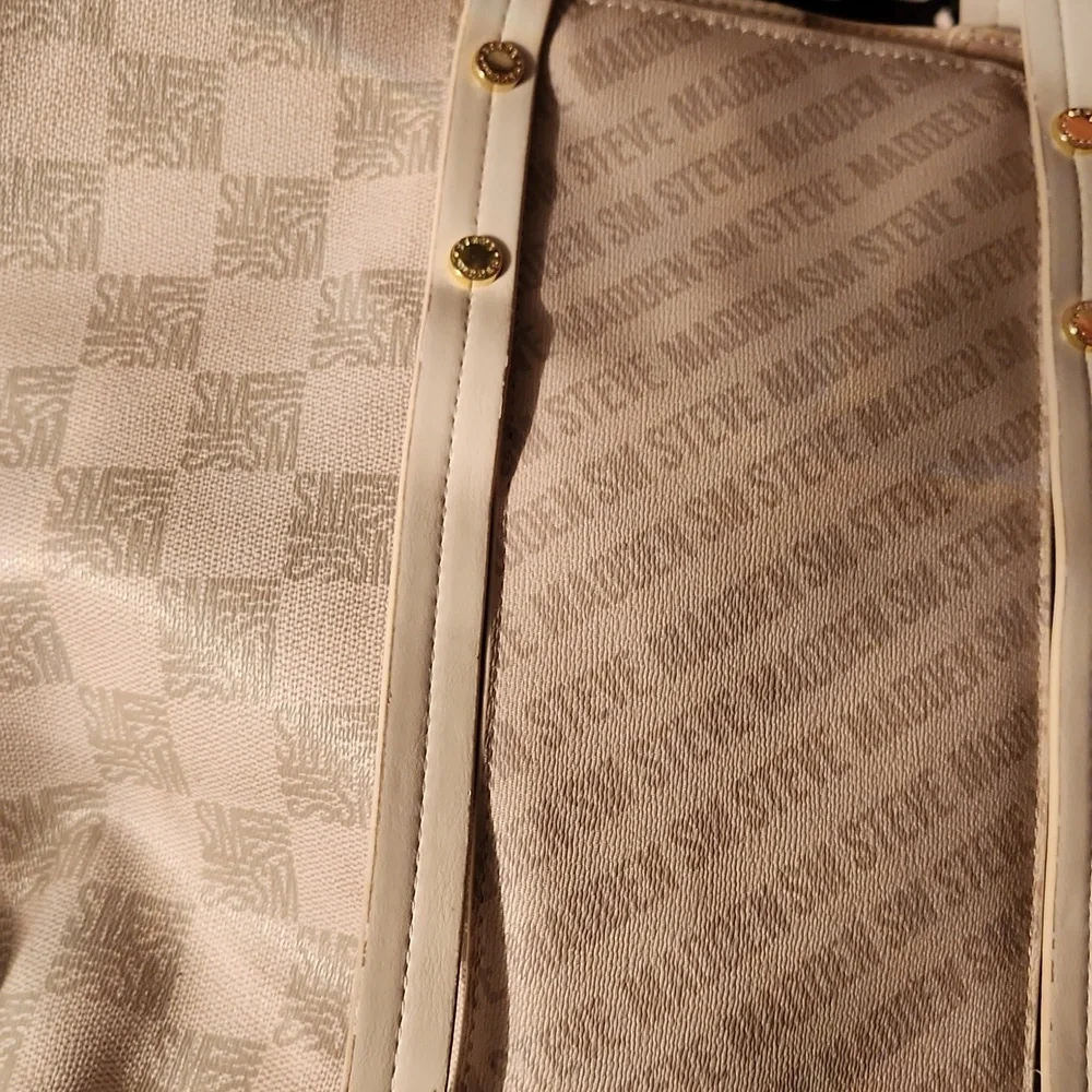 ⭐️STEVE MADDEN BAG - Picture 4 of 4